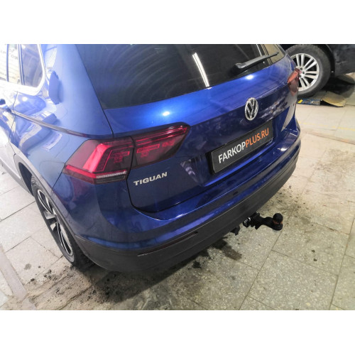 Фаркоп PT Group на Volkswagen Tiguan 2016- Арт. SKQ-17-991122.00