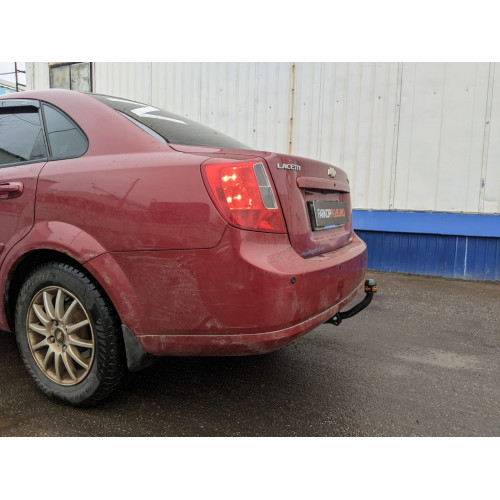 Фаркоп Трейлер на CHEVROLET Lacetti 2004–2013 Арт. 9422 (седан) (KLAN)