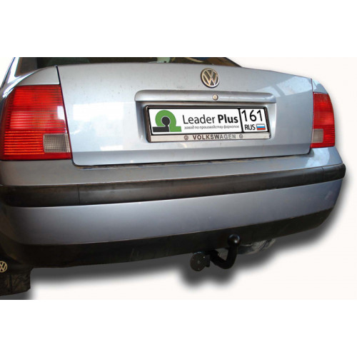 Фаркоп Лидер Плюс на VOLKSWAGEN Passat B5 2000–2005  Арт. V104-A 